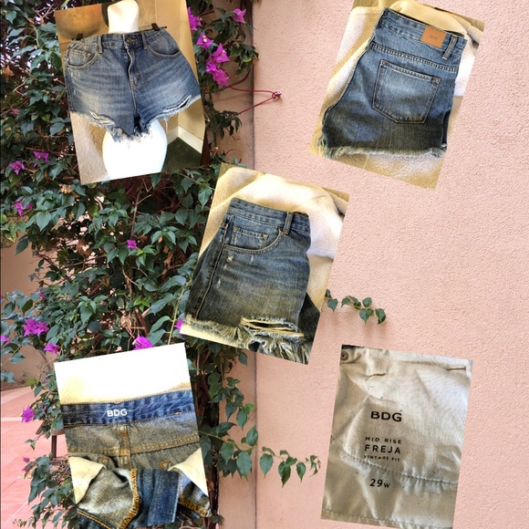 Urban Outfitters BDG distressed jean shorts - Picture 6 of 6